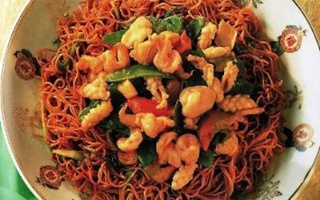 Spaghetti Calamari,gamberi E Capesante
