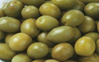 Tagliolini Alle Olive Verdi E Ricotta